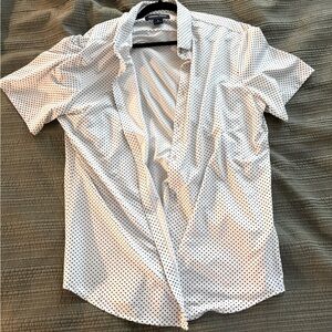 Mizzen & Main XL Short Sleeve Button Up